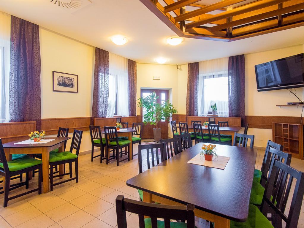 Hotel Brilliant Prague Extérieur photo